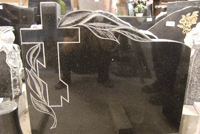 Erineva kujuga hauasambad